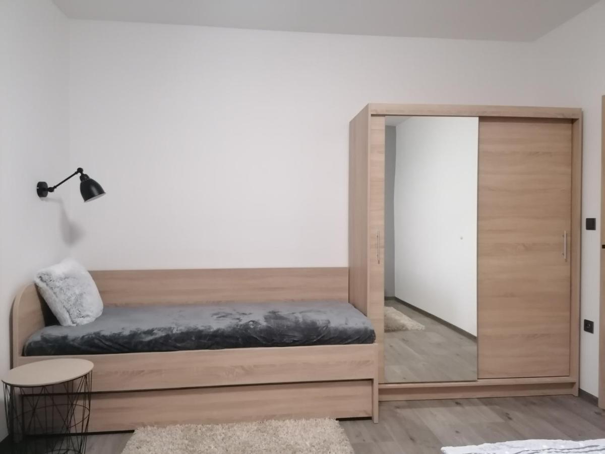 Apartman 88 Cervena Voda Exterior photo
